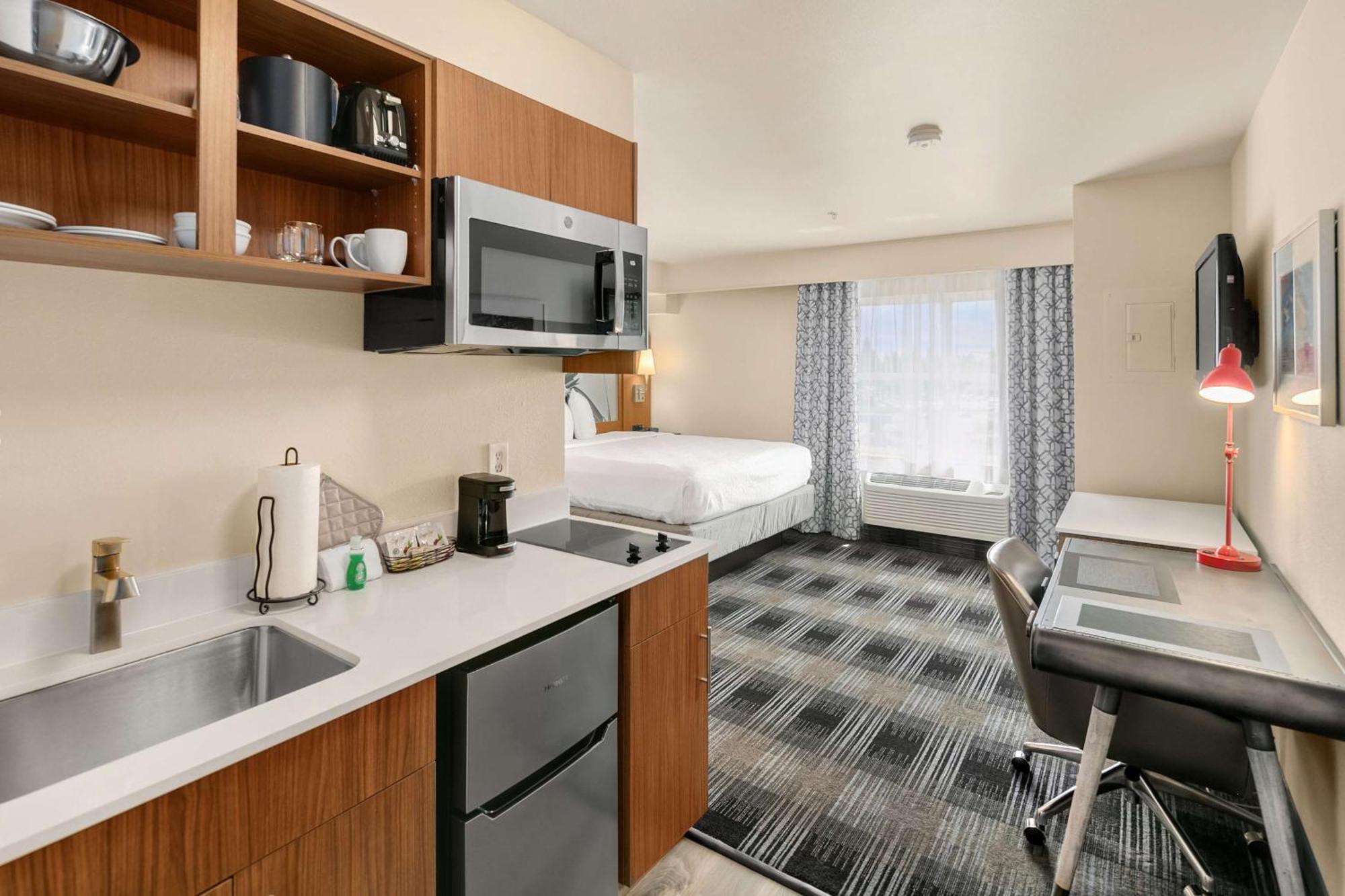 Executive Residency By Best Western Navigator Inn & Suites Everett Eksteriør bilde